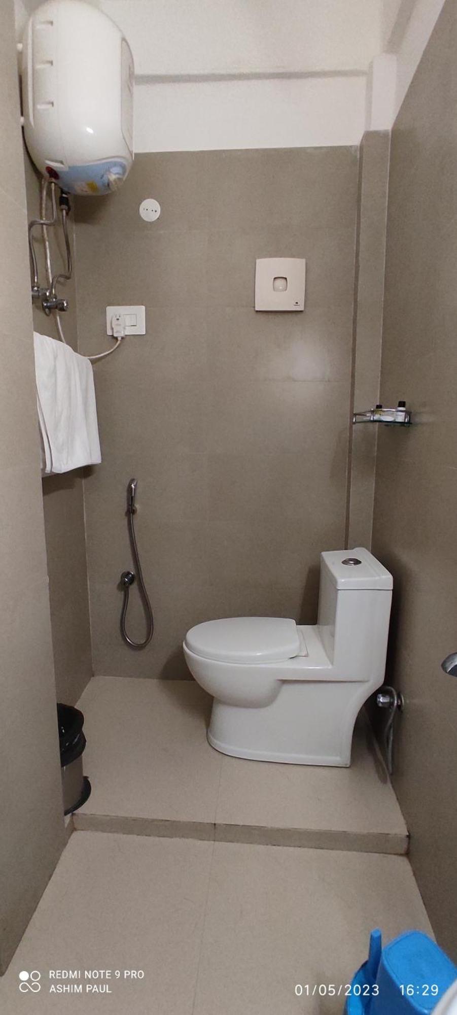Saluja Hotel Siliguri